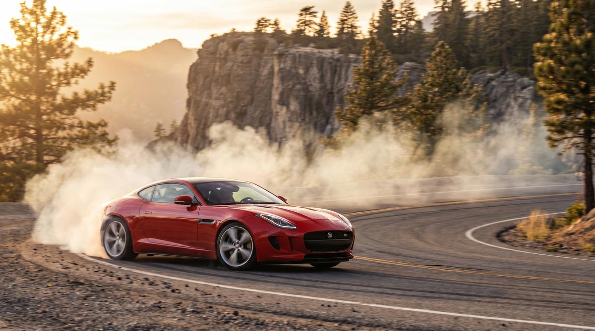 媚黑跑车改装视频